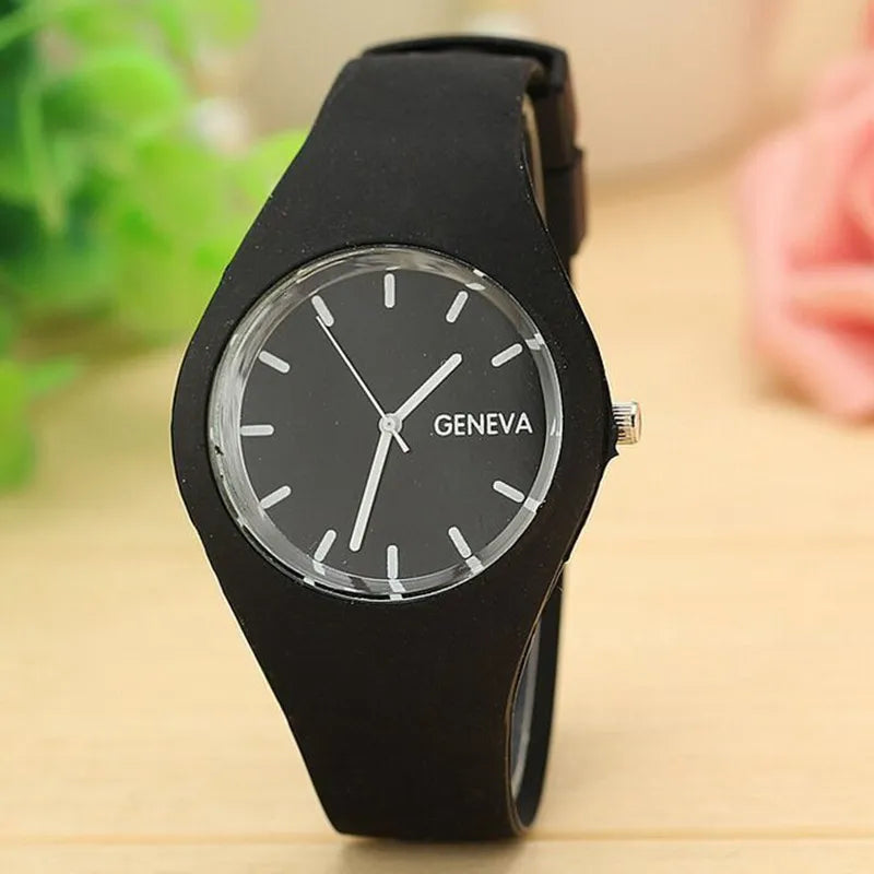 Fashion Men Watch Women Cream Color Ultra-thin Fashion Gift