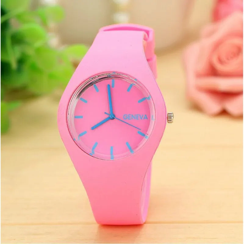 Fashion Men Watch Women Cream Color Ultra-thin Fashion Gift